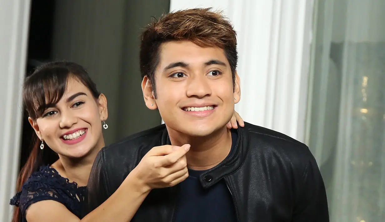 Bagi Giorgino Abraham, ia mengaku nyaman dengan penampilan barunya kali ini. Selain rambut yang dicat warna cokelat, ia juga diberi kebebasan dalam fashion yang dikenakan. (Bambang E. Ros/Bintang.com)