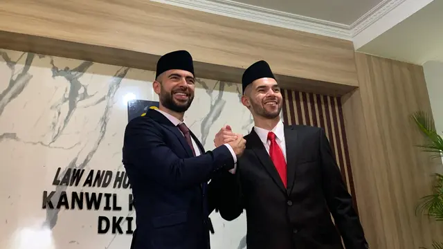 Naturalisasi Jordi Amat dan Sandy Walsh