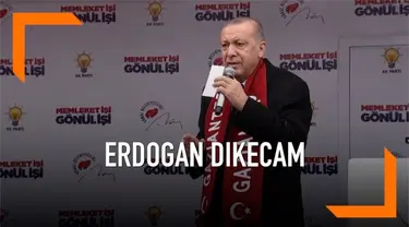 Presiden Turki Recep Tayyip Erdogan dikecam karena memutar video penembakan masjid di Selandia Baru saat melakukan kampanye.
