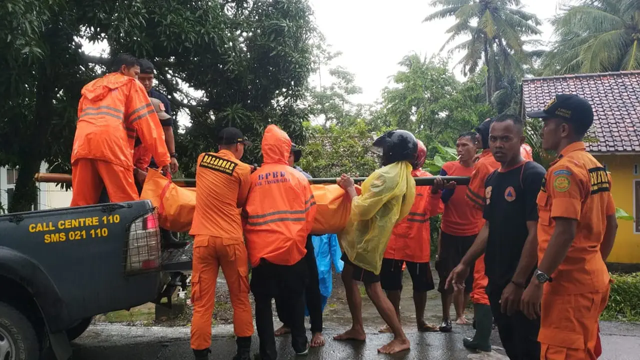 Korban banjir bandang Tasikmalaya