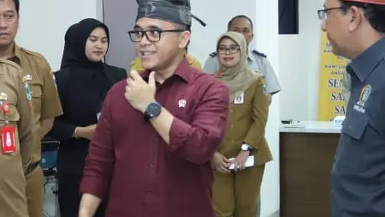 Pemerintah Fokus Penyelesaian Honorer di 2024, Tak Jadi Rekrut Fresh Graduate?