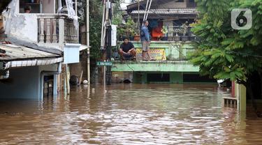 Ciliwung Meluap, Banjir Rendam Kawasan Rawajati