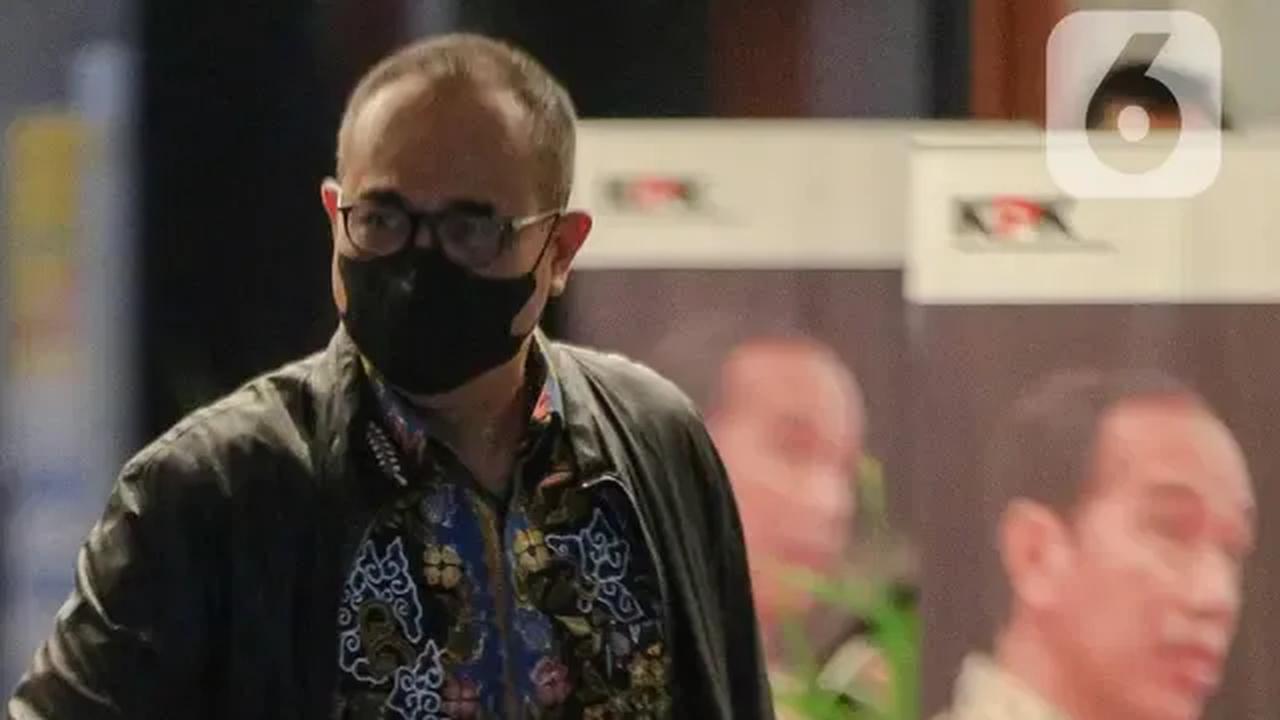 Wakil Ketua Komisi Pemberantasan Korupsi (KPK) Nurul Ghufron menyebut sidang mantan pejabat pajak Rafael Alun Trisambodo akan menjadi terobosan baru dalam menangani kasus korupsi.&nbsp;