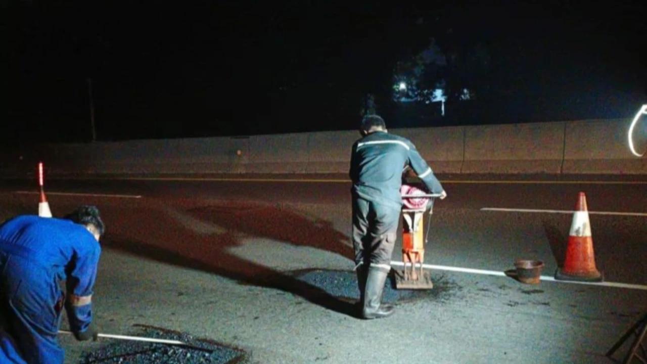 Pramono Perintahkan Semua Jalan Berlubang di Jakarta Ditutup Usai Pelajar Tewas Kecelakaan