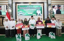 Tragedi Mushola Runtuh: 17 Santri Al Khoziny Wafat, Menteri Sosial Serahkan Kompensasi Rp15 Juta per Keluarga