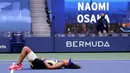 Reaksi petenis Jepang Naomi Osaka setelah mengalahkan Victoria Azarenka dari Belarusia pada laga final AS Terbuka di Arthur Ashe Stadium, New York, Sabtu (12/9/2020). Naomi Osaka menjadi juara AS Terbuka 2020 lewat pertarungan tiga game dengan skor 1-6, 6-3, 6-3. (AP/Seth Wenig)