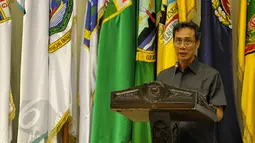 Sekretaris Jenderal Kemendagri Yuswandi A. Tumenggung menyampaikan paparan usai penyerahan Daftar Penduduk Potensial Pemilih Pemilihan (DP4) Pilkada Serentak 2015 di Kemendagri, Jakarta, Rabu (3/6/2015). (Liputan6.com/Yoppy Renato)