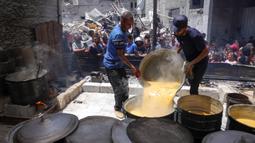 Israel mengumumkan akan mengizinkan pasokan makanan dalam jumlah yang sangat terbatas ke Jalur Gaza. Hal tersebut disampaikan kantor Perdana Menteri Israel Benjamin Netanyahu, Senin 19 Mei 2025. (Bashar TALEB/AFP)