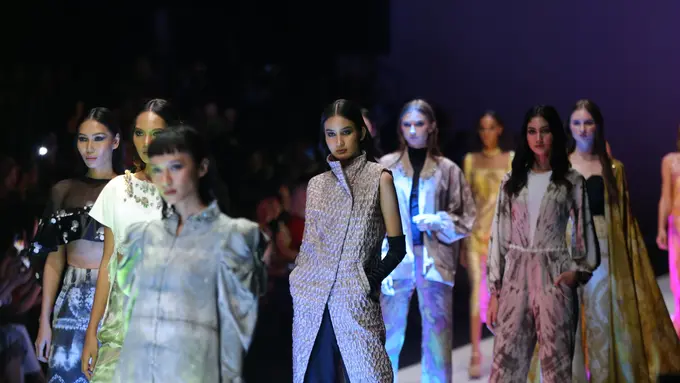 Koleksi Purana dan Windy Chandra  di JFW 2020