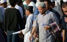 Salat Id di Rutan Cipinang, Sutan Bhatoegana berdoa segera bebas