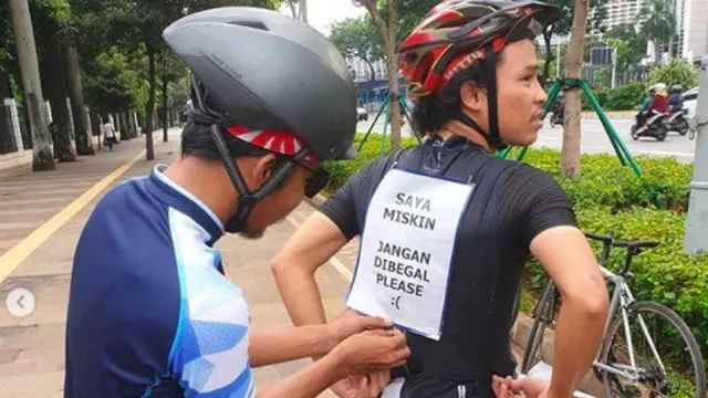 6 Potret Pesan Lucu Agar Tak Jadi Sasaran Begal Sepeda