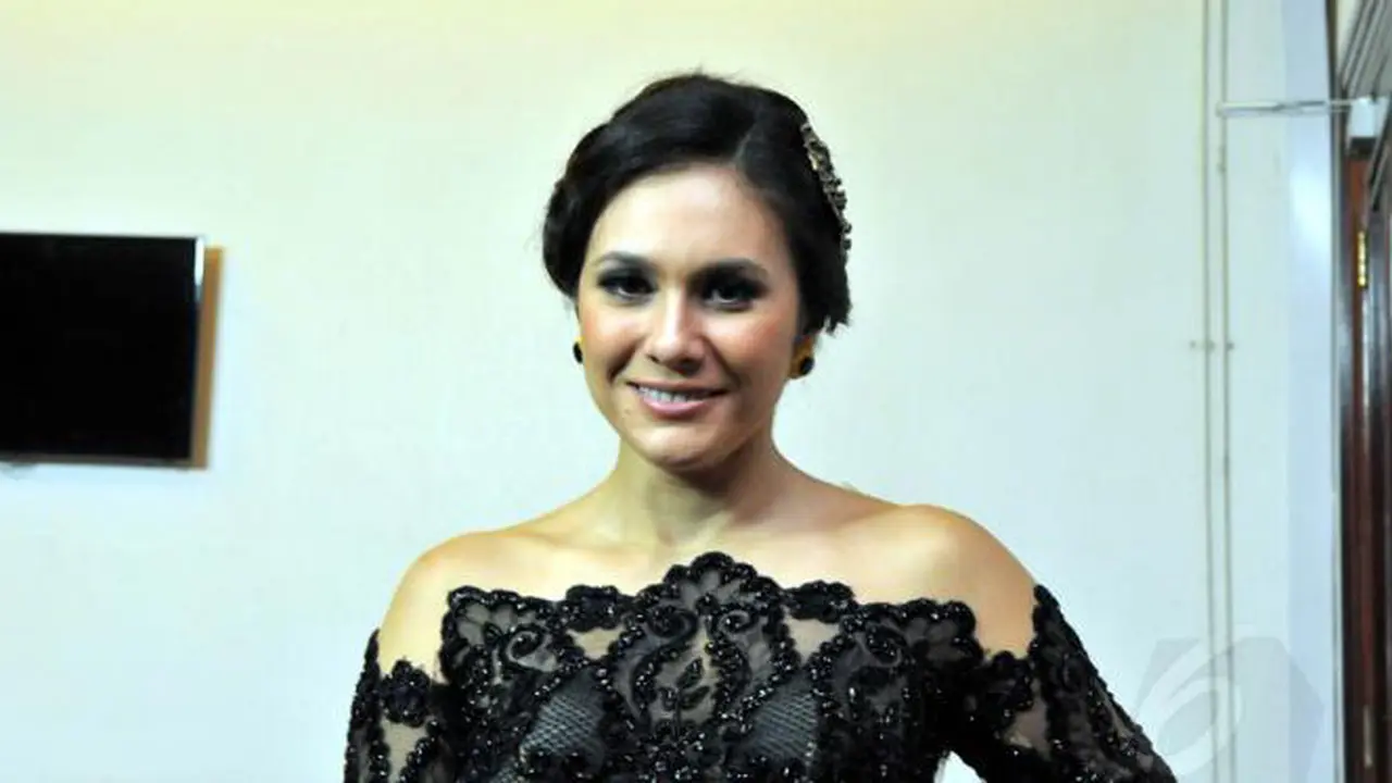Wulan Guritno