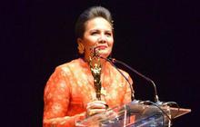 Christine Hakim sabet Lifetime Achievement IKJ Award