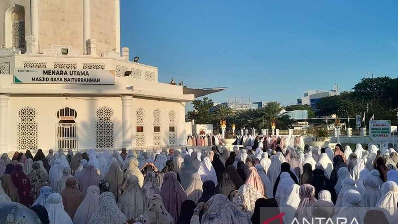 Khatib Ajak Umat Muslim Konsisten Menjaga Amal Ibadah Pasca Ramadhan di Idul Fitri