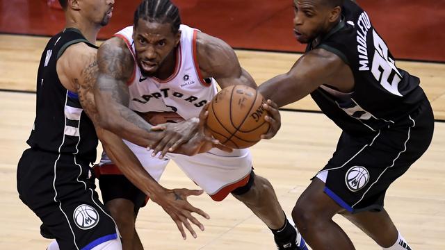 Kawhi Leonard bawa Raptors ke final NBA