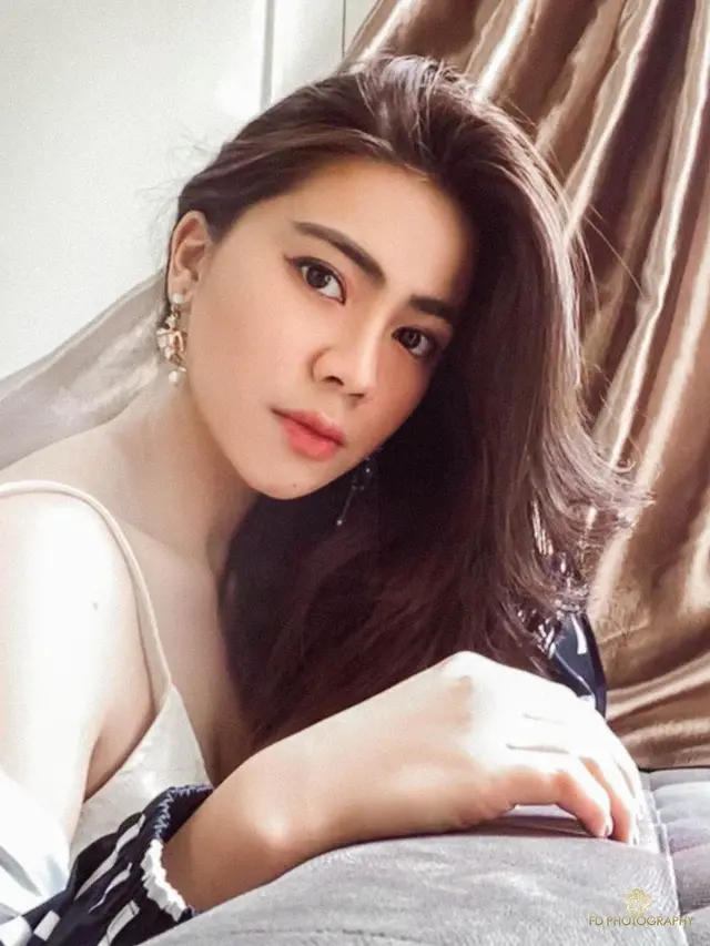 6 Potret Rambut Baru Felicya Angelista Bergaya Cornrow, Bikin Pangling