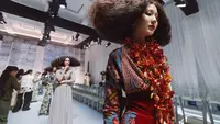 Ivan Gunawan Bawa Sekar Jagat Ke Runway The Langham, 35 Look Bernapas Modern
