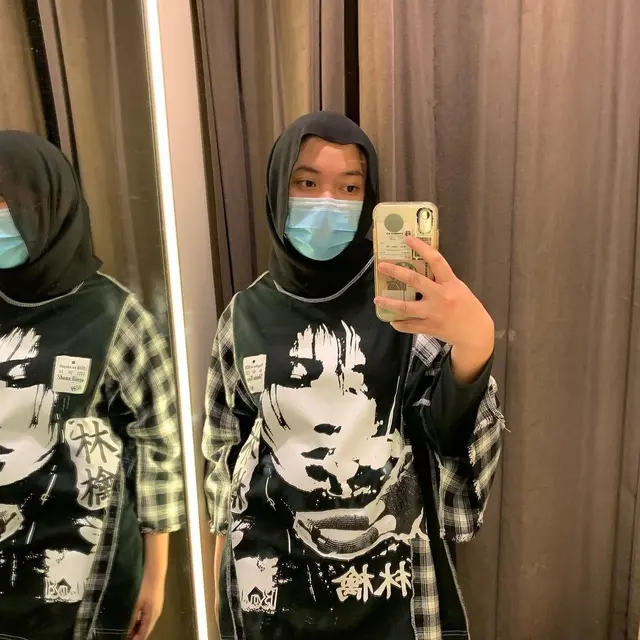 6 Potret Callista Aldenia, Remaja Asal Bandung yang Karyanya Dipakai Billie Eilish