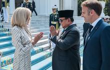 VIDEO: Ekspresi Brigitte Istri Presiden Prancis Macron saat Dicium, Unjuk Kemesraan Depan Prabowo