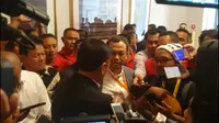 Iwan Bule dan Vijaya Dorong-dorongan Jelang Pemilihan Caketum PSSI (Liputan6.com / Cakrayuri Nuralam)