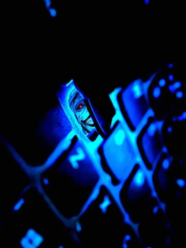 6 Editan Foto Keyboard Rusak ala Netizen Ini Bikin Ngakak