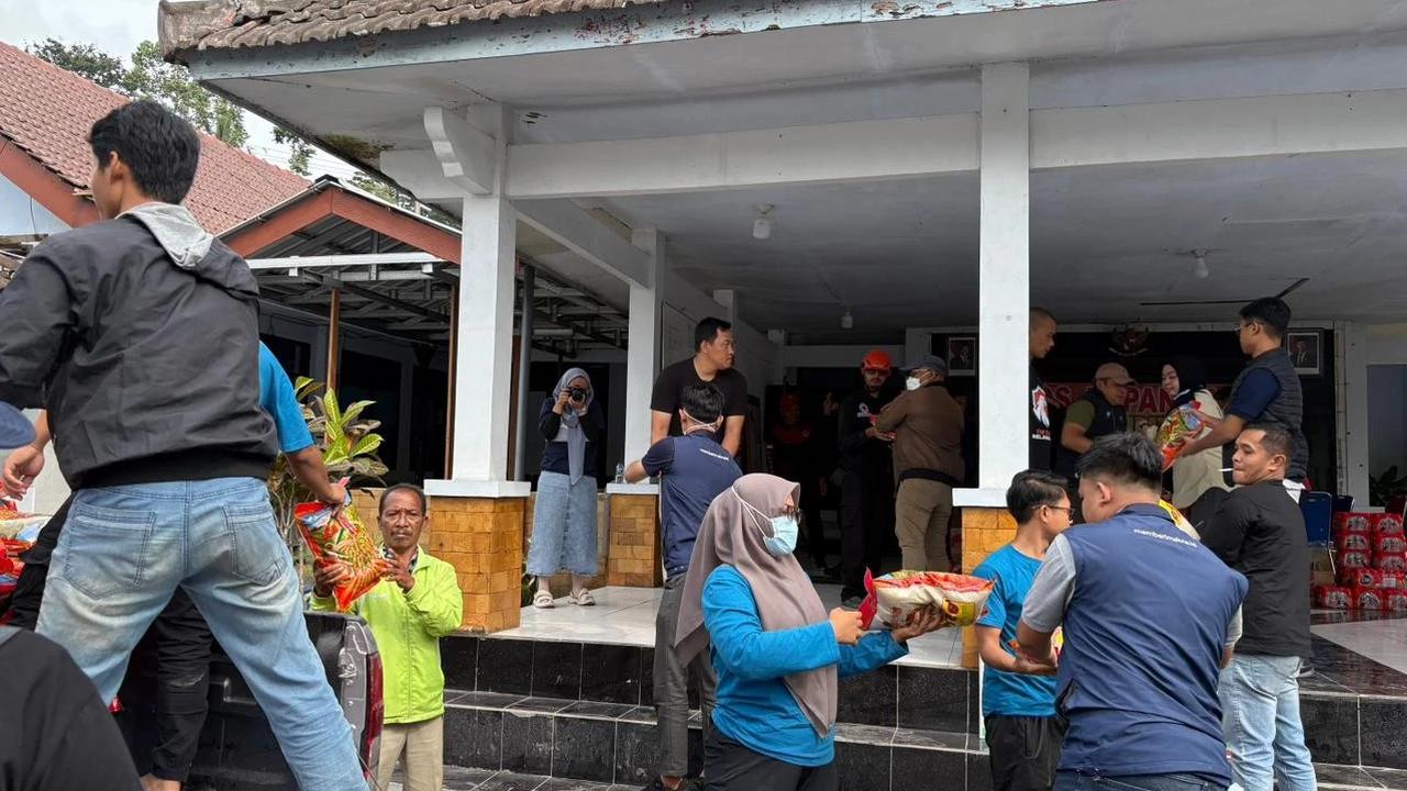 BRI Peduli Salurkan Bantuan bagi Warga Terdampak Erupsi Semeru
