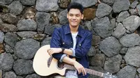 Bagas HP Angkat Idealismenya di Single Stay Here Love