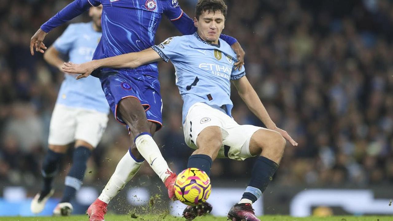 Bisa untuk Bangun JIS Baru! Ini Jumlah Uang yang Dihabiskan Manchester City di Bursa Transfer 2024/2025