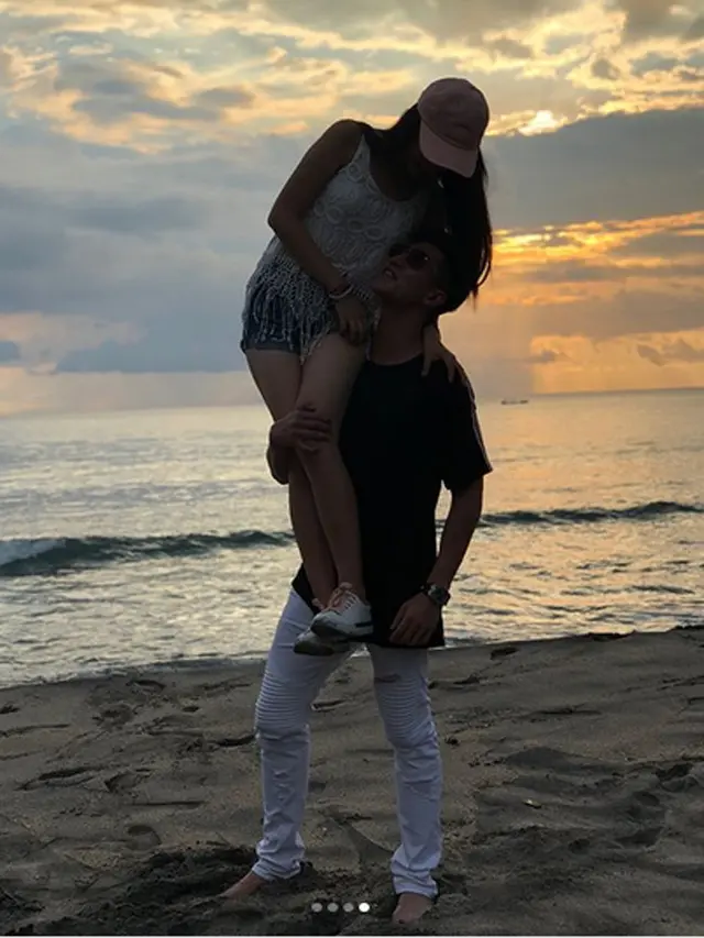 [Bintang] Verrell Bramasta dan Natasha Wilona