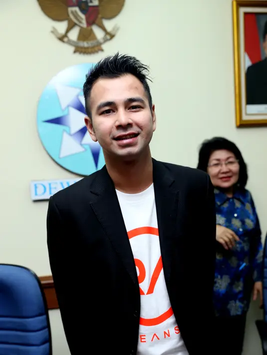 Seperti diketahui jika masalah Raffi Ahmad awalnya muncul saat menjadi host dalam acara Happy Show di Trans TV pada Minggu, 1 November 2015. Dalam acara tersebut Raffi diduga merendahkan profesi wartawan. (Andy Masela/Bintang.com)