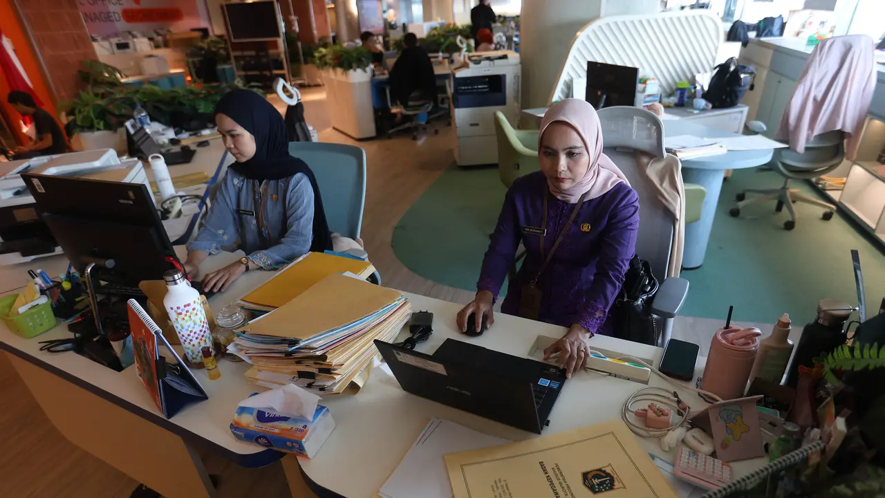 Hari Pertama WFH ASN, Begini Suasana Balai Kota Jakarta