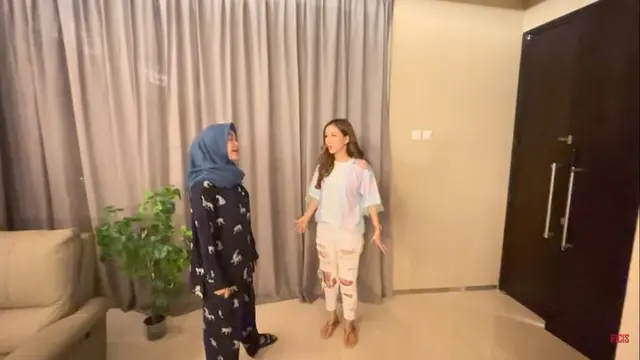 Rumahnya Direnovasi, Ini 7 Potret Apartemen Baru Teuku Ryan dan Ria Ricis