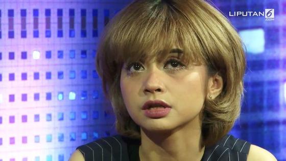 DEAR HATERS: Penyesalan dan Harapan Tiwi dari Perceraian