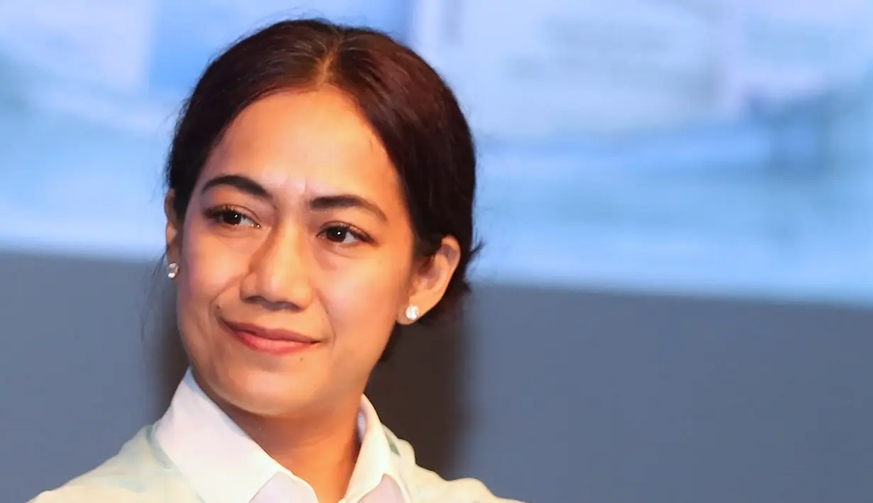 “Saya sangat antusias atas kerjasama yang diberikan Insto untuk terlibat dalam project ini” pungkas Nia dalam acara yang juga dihadiri Dion Wiyoko selaku aktor film. (Bambang E.Ros/Bintang.com)