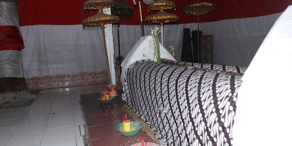 Makam Dewi Andong Sari - Lamongan