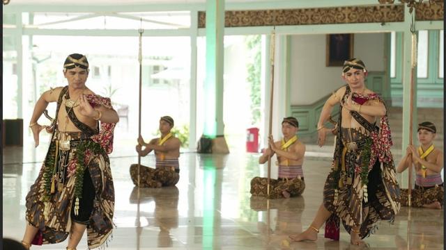 Acara Hari Tari Dunia di Solo, Jawa Tengah