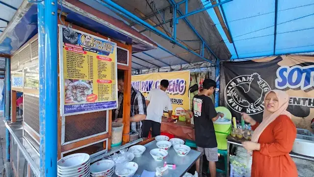Soto Ayam Lenthok Pak Gareng maps.google.com