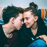 Aktris Strangers Things, Millie Bobby Brown dan Jacob Sartorius memutuskan untuk menyudahi hubungan mereka. (instagram/milliebobbybrown)