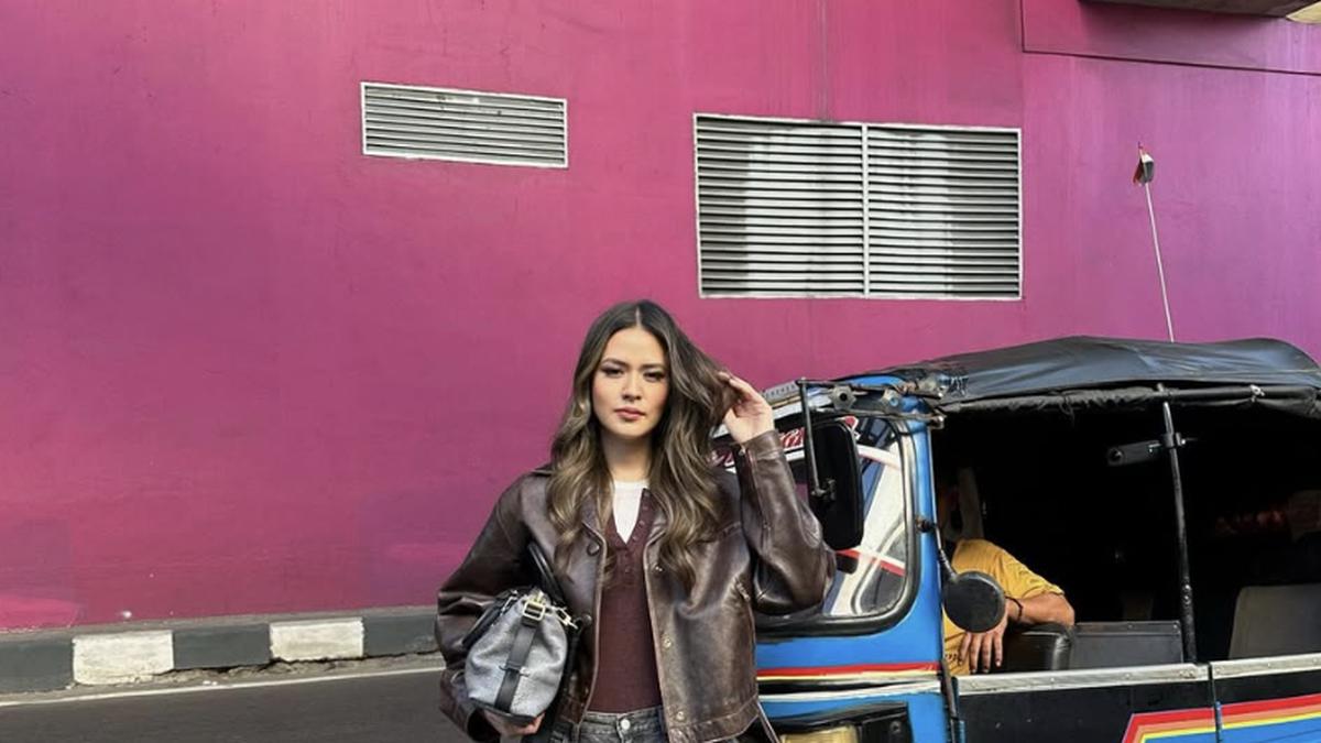 Saat Raisa Tonjolkan Sisi Maskulin dengan Outftit Jaket Kulit yang Chic