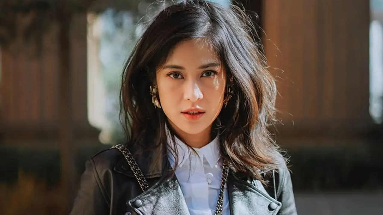 Dian Sastrowardoyo
