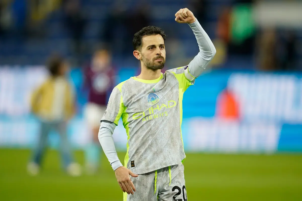 Selebrasi Bernardo Silva usai laga Burnley vs Manchester City di pekan ke-34 Liga Inggris 2025/2026 di Turf Moor, Kamis (23/04/2026) dini hari WIB.