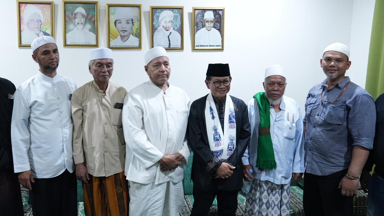 Ziarah Makam Habib Luar Batang, Pramono Janji Tingkatkan Fasilitas Wisata Religi di Jakarta