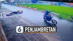 Pria itu mengambil tas dari ibu-ibu itu dan berhasil kabur melarikan diri.