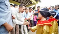 Ketua DPP PAN Zita Anjani bersama aktris Raffi Ahmad mengunjungi PAUD Harapan Bangsa di Batu Ampar, Cililitan, Jakarta Timur. (Foto: Istimewa).