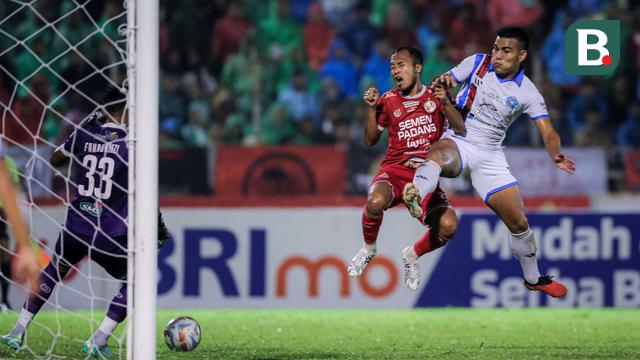 Semen Padang vs PSBS Biak: Leg Kedua Final Pegadaian Liga 2 2023/2024