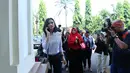 Sidang hanya berjalan sekitar 30 menit. Sidang yang beragendakan mediasi itu harus di tunda lantaran tidak hadirnya Ibnu Jamil sebagai penggugat. Sidang akan kembali digelar pada 5 Oktober 2017 mendatang. (Nurwahyunan/Bintang.com)