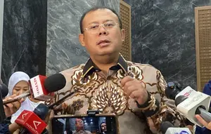 Rekening Demo Pati Diblokir, DPR Duga Ada Transaksi Berbahaya