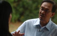 Anwar: Rakyat Malaysia tak senang Zainuddin hina Habibie 
