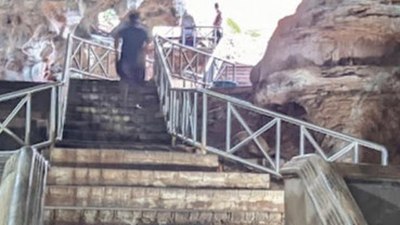 8. Goa Akbar<br>