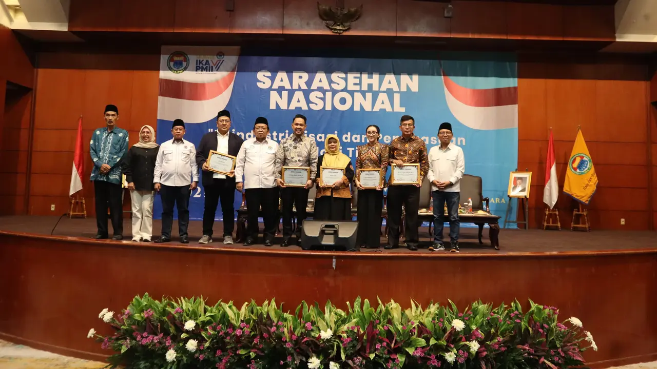 Ikatan Keluarga Alumni Pergerakan Mahasiswa Islam Indonesia (IKA-PMII) akan menggelar Musyawarah Nasional (Munas) VII IKA-PMII.